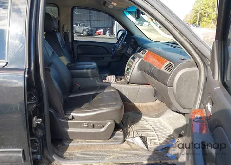 2012 GMC Yukon Xl 1500 Slt z USA, uszkodzony, nr VIN 1GKS1KE03CR167242